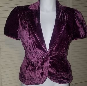 Short sleeve blazer top